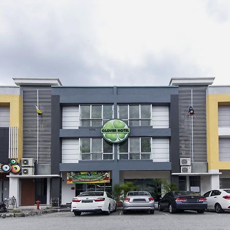 Clover Hotel Ipoh Buitenkant foto
