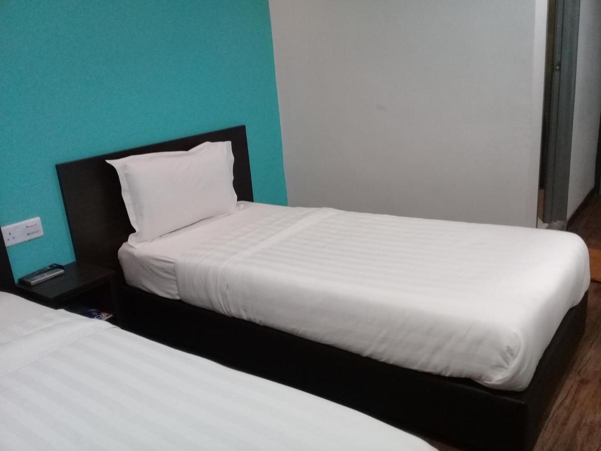 Clover Hotel Ipoh Buitenkant foto