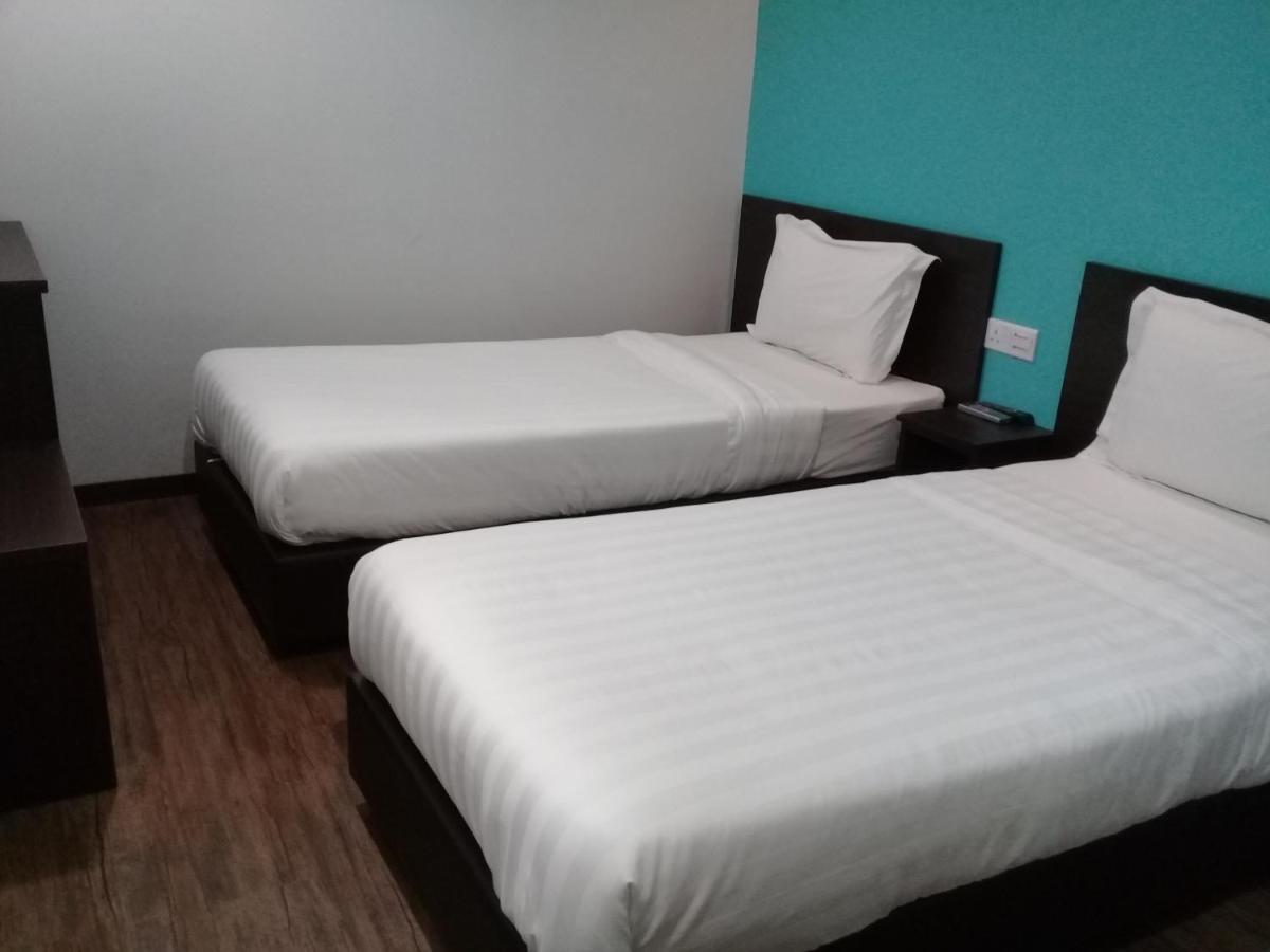 Clover Hotel Ipoh Buitenkant foto